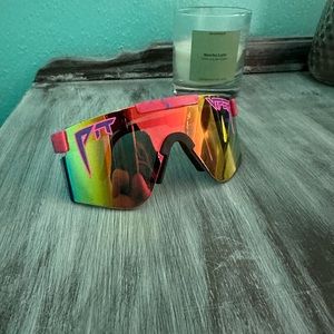 Pit Vipers! The Radical